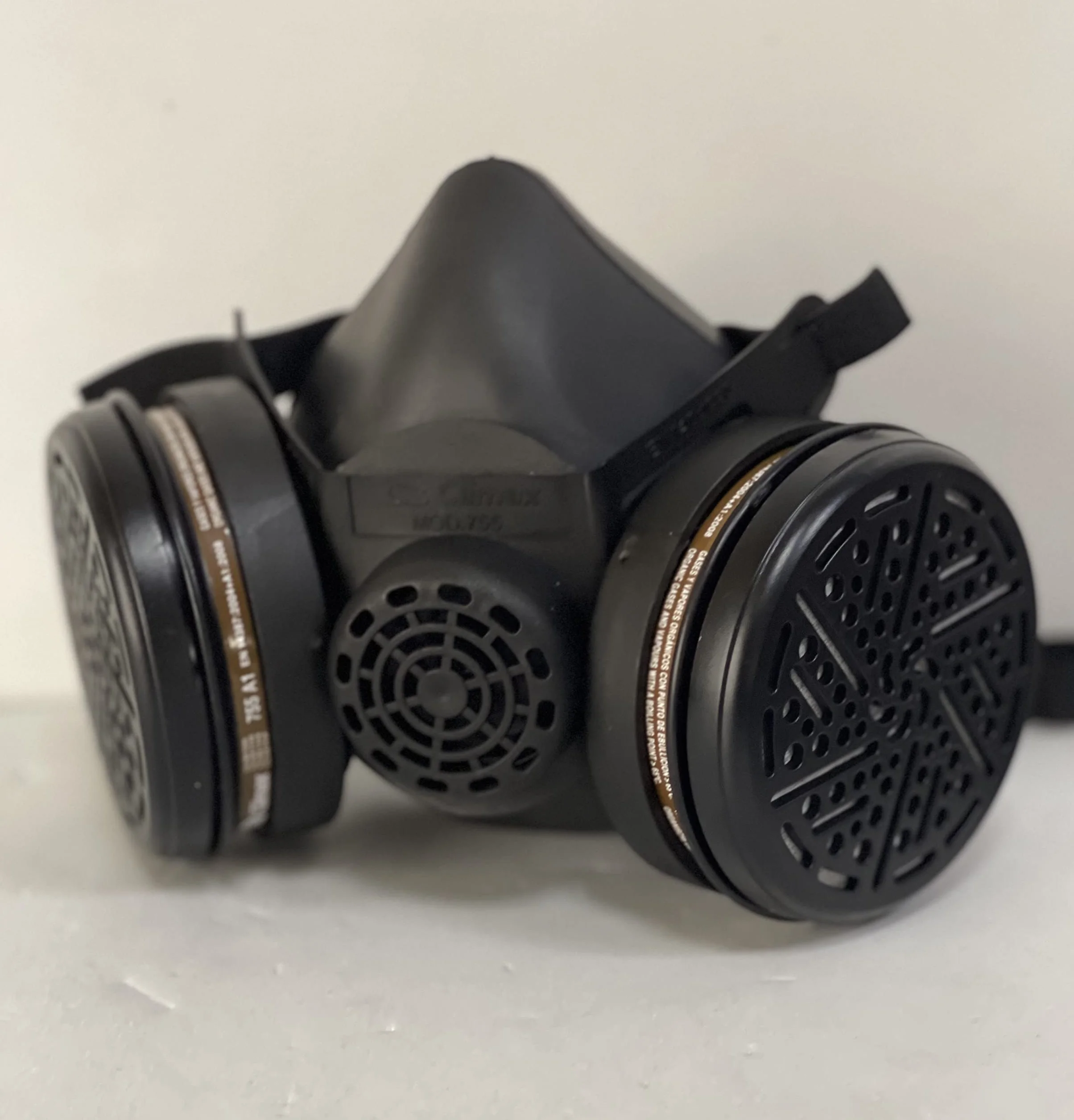 Ferko - AR-142/40F - Máscara de Gas Modelo 755 - Protección contra Gases, Vapores y Partículas - Ideal para Actividades Profesionales - Filtros Climax 755/756